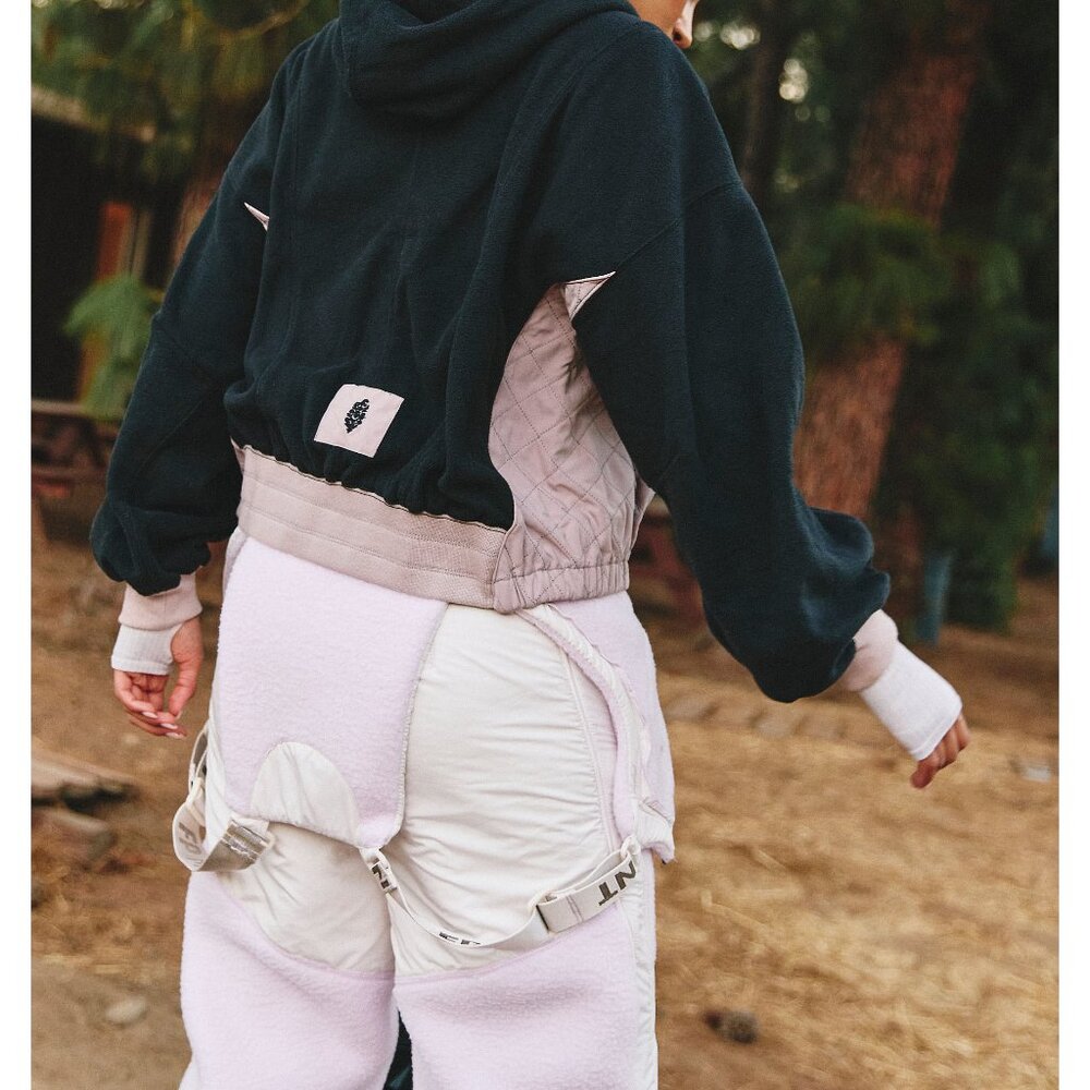 FP MOVEMENT Snow Day Hoodie / Black Combo - Picture 3 of 11